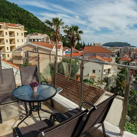 L Palace * Budva