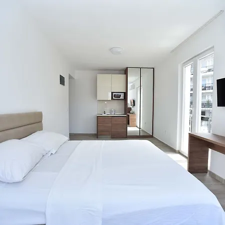 L Palace Apartament Budva