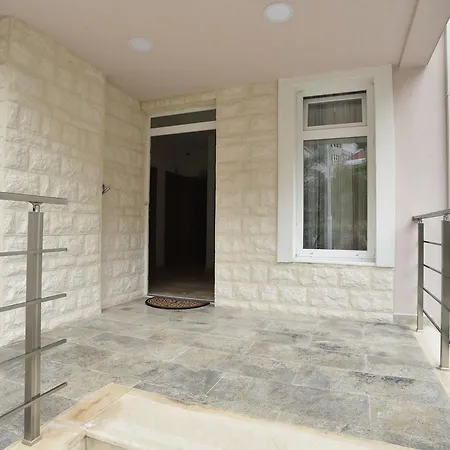 Apartament L Palace Budva
