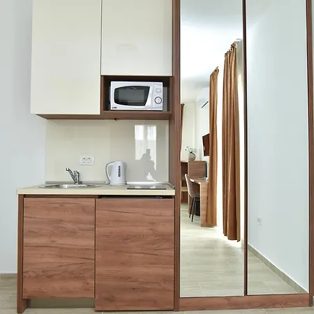 L Palace Apartament Budva
