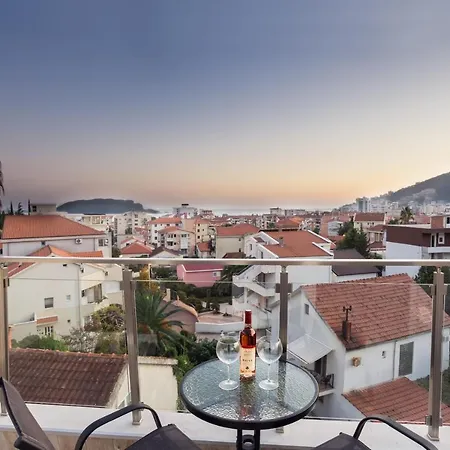 L Palace Budva