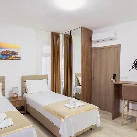 Apartment L Palace Budva
